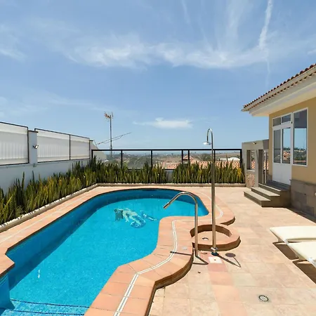 Sonnenland Hill Villa